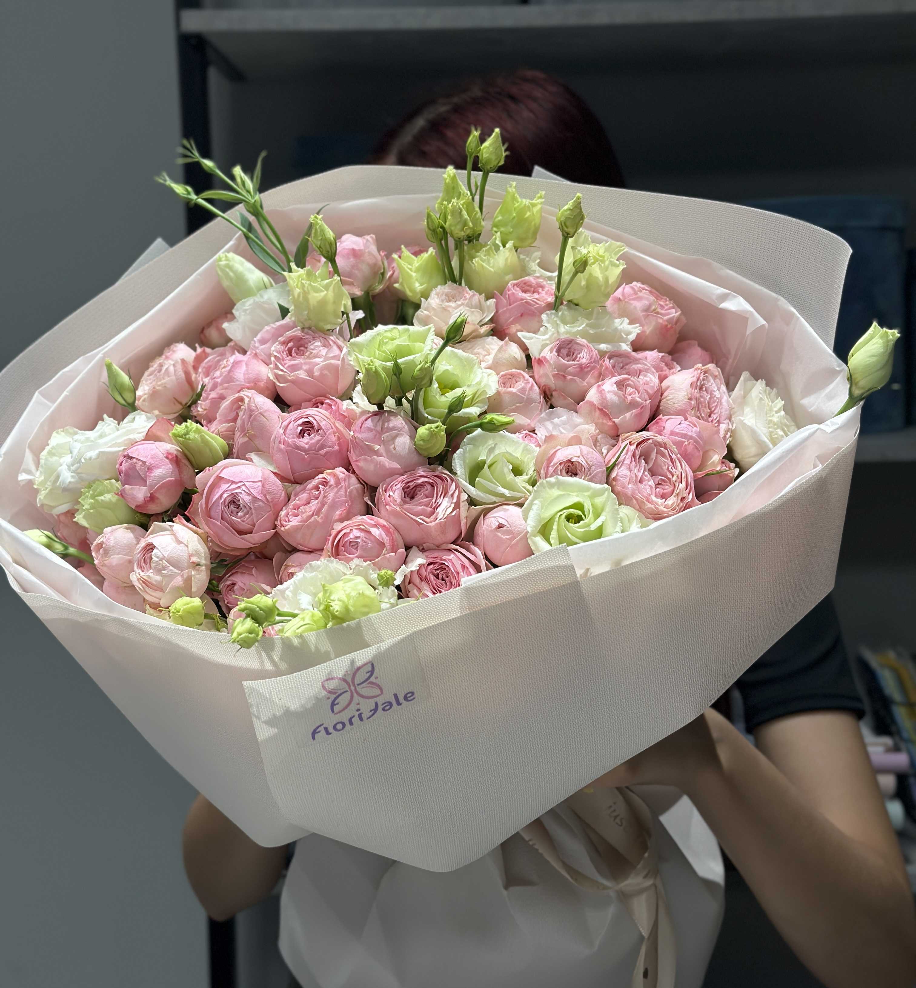 Классический букет Люмерия: утро, окутанное туманом нежности klassicheskiy-buket-lyumeriya:-utro,-okutannoe-tumanom-nezhnosti