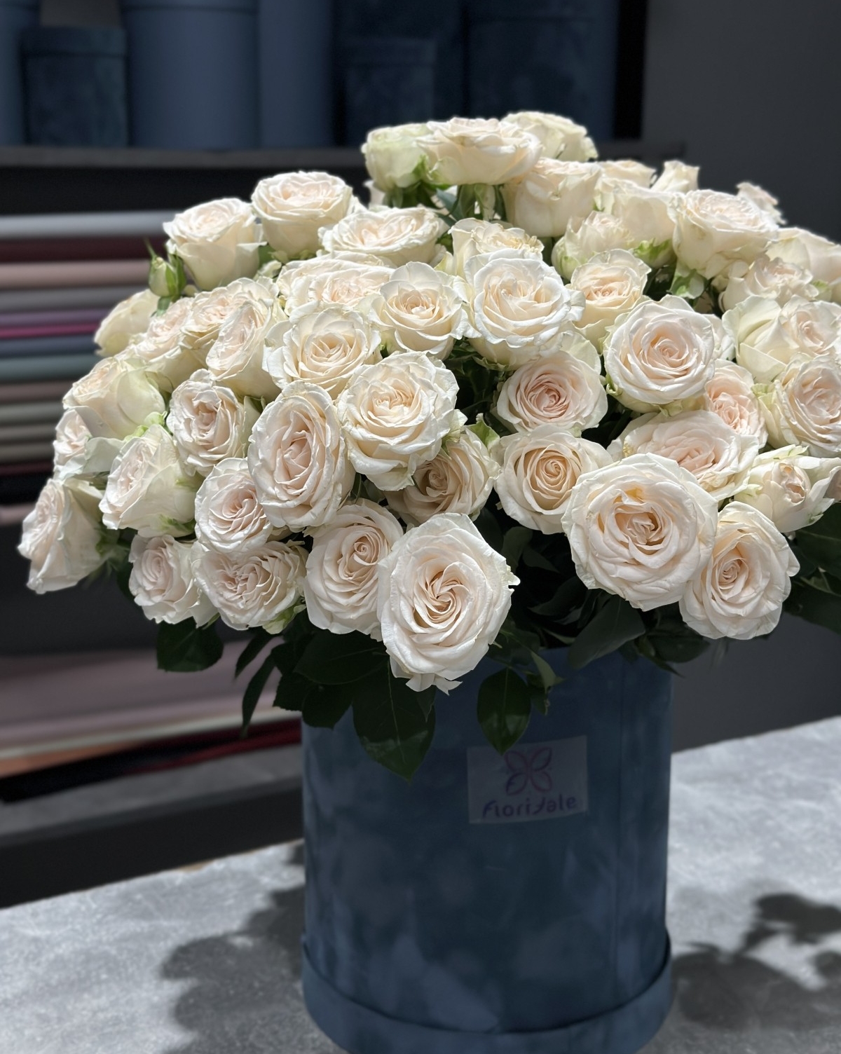 Композиция в коробке Матен: пробуждение красоты kompozitsiya-v-korobke-maten:-probuzhdenie-krasoty