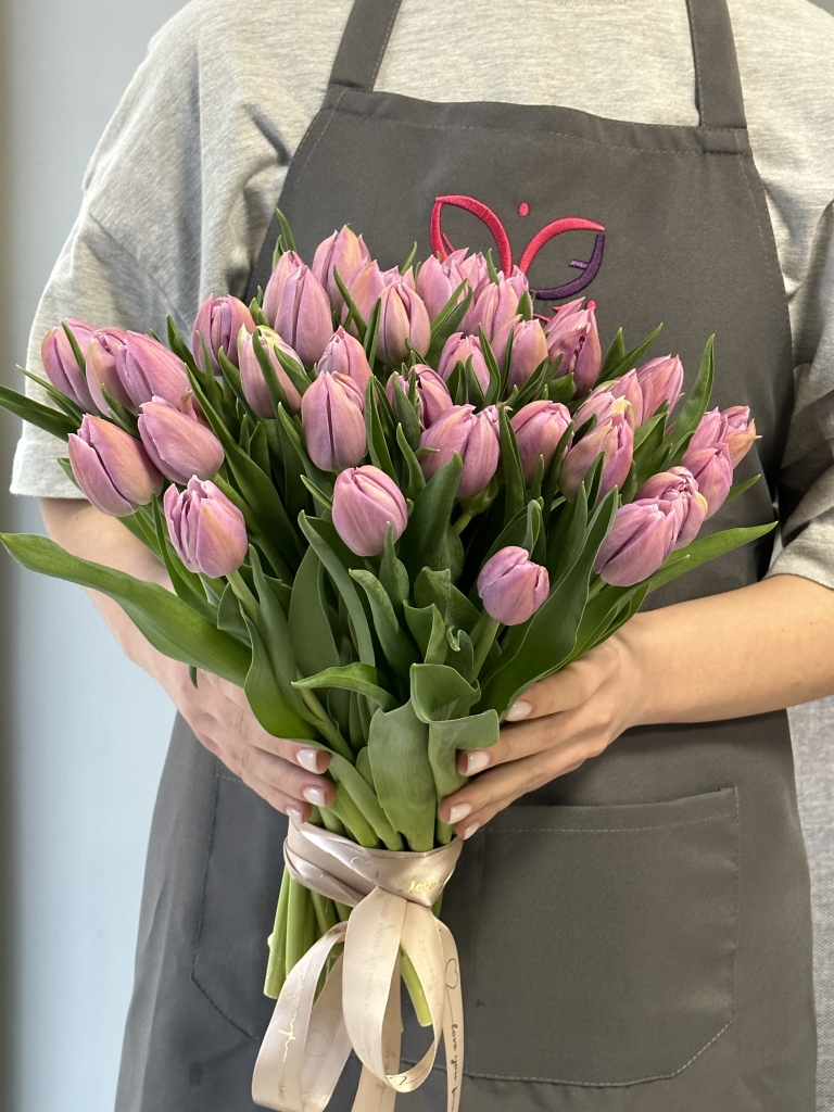 Букет из тюльпанов Кретей: весна каждый день buket-iz-tyulypanov-kretey:-vesna-kazhdyy-deny